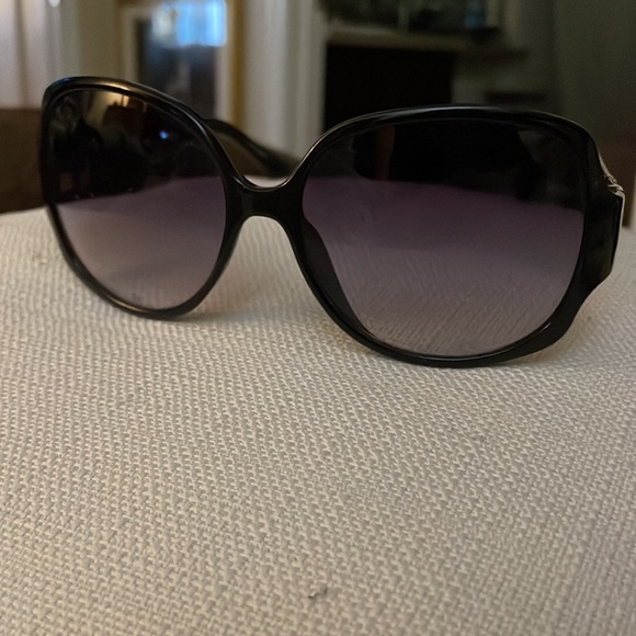 Michael Kors Sunglasses - Picture 6 of 6